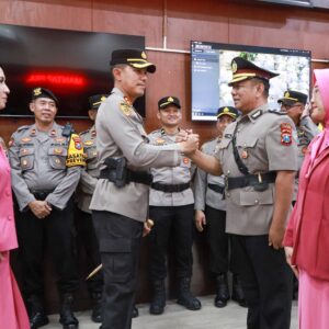 *Mutasi Jabatan, Kapolres Jombang Pimpin Sertijab Kabagren dan Kapolsek Sumobito*