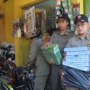 Deteksi Dini Peredaran Rokok Ilegal, Satpol PP Jombang: Jangan Sungkan Melapor Jika Menemukan di Warung