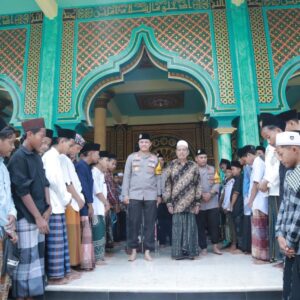 *Cooling Sistem Pilkada 2024 Kapolres Lamongan Silaturahmi ke Pondok Pesantren Sunan Drajat Paciran*
