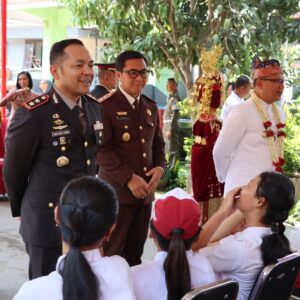 *Polres Batu dan Forkopimda Gelar Program “KWB Bergizi” Dukung Program Pemerintah Tingkatan Gizi Anak Sekolah*