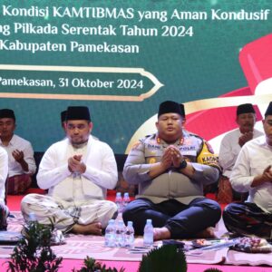*Cooling System,Polres Pamekasan Gelar Doa Bersama Untuk Pilkada Damai*