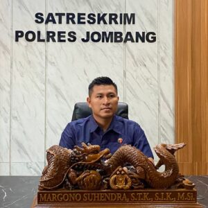 *Polisi Bentuk Tim, Kejar Pelaku Perampokan Minimarket di Jombang*