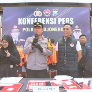 *Polres Bojonegoro Berhasil Ungkap Jaringan Peredaran Narkoba, 13 Tersangka Diamankan*