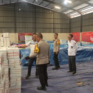*Polres Mojokerto Gelar Patroli Bermotor Pastikan Logistik Pilkada Aman*