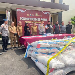 *Polisi Berhasil Ungkap Penyalahgunaan Pupuk Bersubsidi Capai 2,8 Ton di Kota Pasuruan*