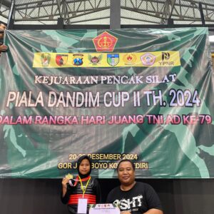 Aisyah Nur Syifaurrohma Al-Anshori Raih Juara 1 Kejuaraan Pencak Silat Piala Dandim Cup II di Kota Kediri