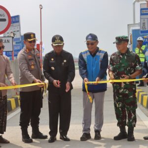 *Tol Fungsional Gending – Kraksaan Resmi Dibuka, Polres Probolinggo Siapkan Pospam 24 Jam Selama Libur Nataru*
