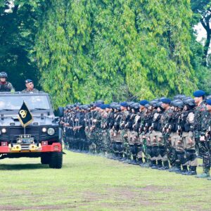 *Kalemdiklat Polri Pimpin Upacara Pembukaan Pelatihan Pengenalan Fungsi Brimob bagi Taruna Akpol*