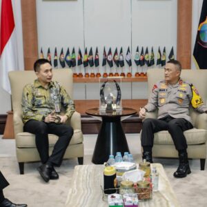 *Kapolda Jatim Terima Kunjungan Kepala Imigrasi Surabaya Bahas Inovasi Autogate dan Immigration Lounge*
