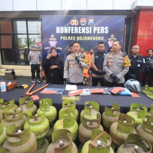 *Polres Bojonegoro Berhasil Amankan Tersangka Sindikat Curat*