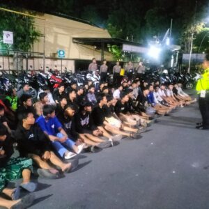*Polres Lumajang Amankan 40 Unit Motor Diduga Terlibat Balap Liar*
