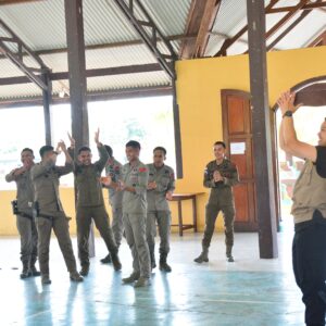 Satgas Bantuan Ops Damai Cartenz-2025 Berikan Dukungan Psikologis bagi Personel di Timika