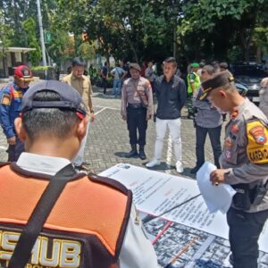 *Polres Probolinggo Kota Siapkan Personel Amankan Rapat Pleno Penetapan Paslon Walikota Terpilih*