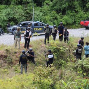 *Satgas Ops Damai Cartenz Secara Profesional Gelar Rekonstruksi Keterlibatan Nikson Matuan Saat Penembakan Anggota Brimob*