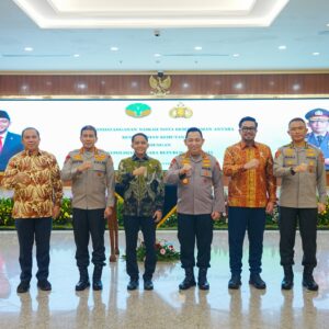 Polri-Kemenhut Tandatangani MoU, Komitmen Jaga Hutan Indonesia dengan Penegakan Hukum