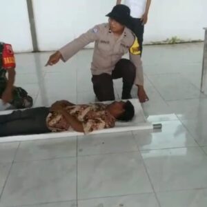*Wujudkan Masyarakat Tangguh Bencana Anggota Polres Probolinggo Inisiasi Gelar Simulasi di Daerah Rawan Banjir*