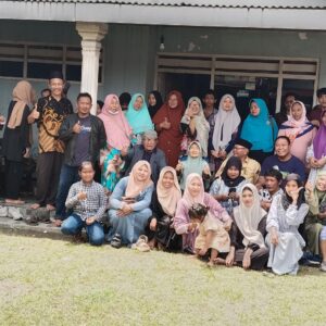 Reuni Keluarga Besar Mbah Kasirun: Silaturahmi Hangat di Tambakberas, Jombang