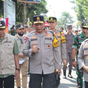 *Kapolda Jatim Tinjau Kota Batu Pastikan Keamanan Jalur Wisata Saat Puncak Libur Lebaran*