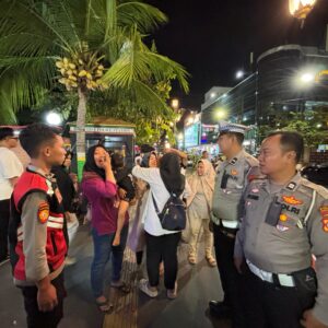 *Polisi Temukan Anak Hilang di Kawasan Wisata PSC Kota Madiun*