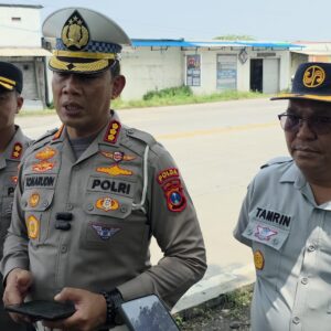 *Polda Jatim Terjunkan Tim TAA Olah TKP Laka di Pantura Gresik*