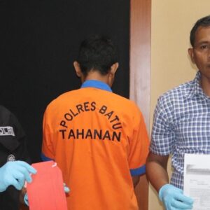 *Respon Cepat Polres Batu Berhasil Amankan Tersangka Perampasan HP di Pujon*