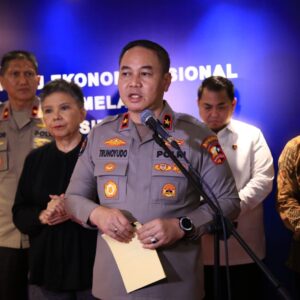 *Polri Gelar Dialog Publik: Dorong Ekonomi Nasional Inklusif dan Berkelanjutan Melalui Penguatan Kamtibmas*