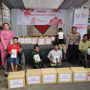 *Hari Bhayangkara ke-79 Polrestabes Surabaya dan Bhayangkari Bantu Kaum Difabel*