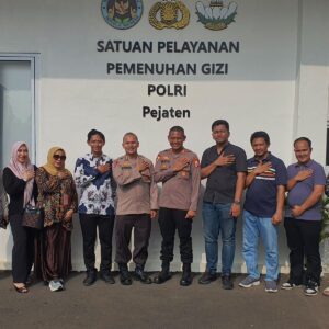 **SIARAN PERS ITWASUM POLRI**    **SPPG Polri Pejaten Jadi Role Model Nasional, Kementan dan Mitra Studi Tiru Program Makan Bergizi Gratis**