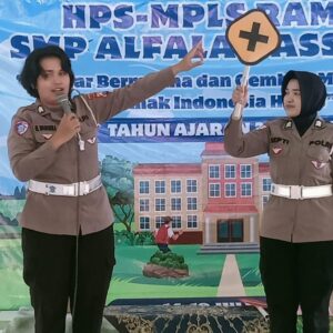 Operasi Patuh Semeru 2025 Ditlantas Polda Jatim Edukasi Pelajar Tertib Lalu Lintas*