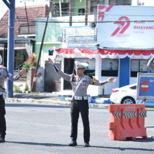 *Polres Situbondo Siapkan Rekayasa Arus Lalu Lintas Jelang Jalur Gumitir Ditutup Sementara*