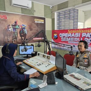 Operasi Patuh Semeru 2025 Polres Pamekasan Gandeng Media Sosialisasikan Keselamatan Berkendara*