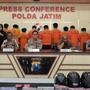*Polda Jatim Ungkap Jaringan Curanmor di 4 Kota Amankan 12 Tersangka*