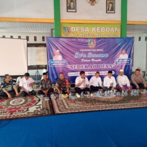Tasyakuran Dalam Rangka Sedekah Desa Keboan, Jombang Di tandai Dengan Doa Bersama KH. Nur Hadi (Mbah Bolong).