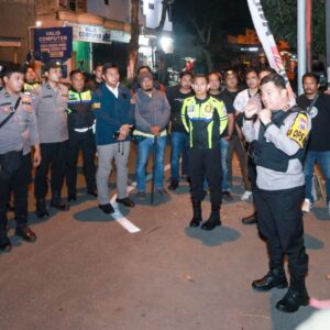 Jaga Kamtibmas di Jombang, Polisi, TNI dan Instansi Terkait Gelar Patroli Skala Besar*