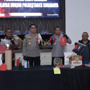 *Polda Jatim Tetapkan 9 Tersangka Pembakar Gedung Negara Grahadi 8 Diantaranya ABH*