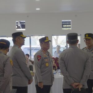 *Libatkan Warga Sekitar, Wakapolri Sebut SPPG Polri di Gedawang Sebagai Bukti Kepedulian Polri Pada Masyarakat*