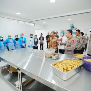 Tinjau Langsung SPPG Pabelan, Kapolri Tekankan Perkuat Food Security