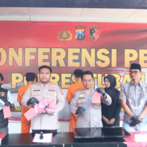 *Polisi Berhasil Ungkap Curat di Tuban 2 Tersangka Mengaku Pernah Beraksi di 7 TKP*