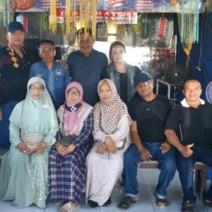 Alumni SMP PGRI 1 Peterongan,Jombang Tahun Ajaran 1981-1982 Menggelar Acara Reuni Sekaligus Pererat Tali Silaturahmi