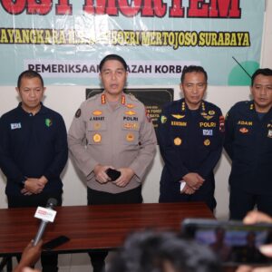 *Polda Jatim Sampaikan Perkembangan Identifikasi Korban Robohnya Ponpes Al-Khoziny Sidoarjo*