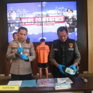 *Polres Pacitan Berhasil Amankan Tersangka Curanmor dan 2 Unit Motor Hasil Curian*