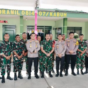 Kapolres Jombang Berkunjung ke Koramil 0814 -07/ Kabuh Jombang dalam rangka HUT TNI ke 80 Tahun 2025.