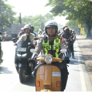 *Polres Pasuruan Bersama Toga Tomas dan Komunitas Gelar Touring Bersholawat Untuk Kamseltibcarlantas*