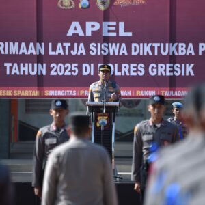 *Latja Diktuk Bintara Polri 2025 di Polres Gresik 50 Siswa Siap Terjun Layani Masyarakat*