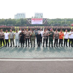 *Polda Jatim dan Forkopimda Gelar Apel Siaga Bencana Serentak Hadapi Cuaca Ekstrem*
