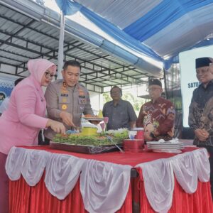 *Polres Blitar Launching SPPG di Jimbe Wujudkan Dukungan Polri Terhadap Generasi Sehat*