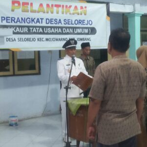 Pelantikan dan Pengambilan Sumpah Jabatan Kaur Tata Usaha Dan Umum  Selorejo Jombang
