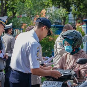 *Operasi Zebra Semeru 2025 Polres Jember Fokus Wujudkan Kamseltibcarlantas*