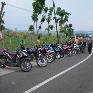 *Operasi Zebra Semeru Polres Tuban Amankan 21 Remaja Pelaku Balap Liar*