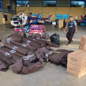 *Polri Kirim Ribuan Paket Kebutuhan dan Peralatan SAR ke Aceh, Sumut, dan Sumbar*